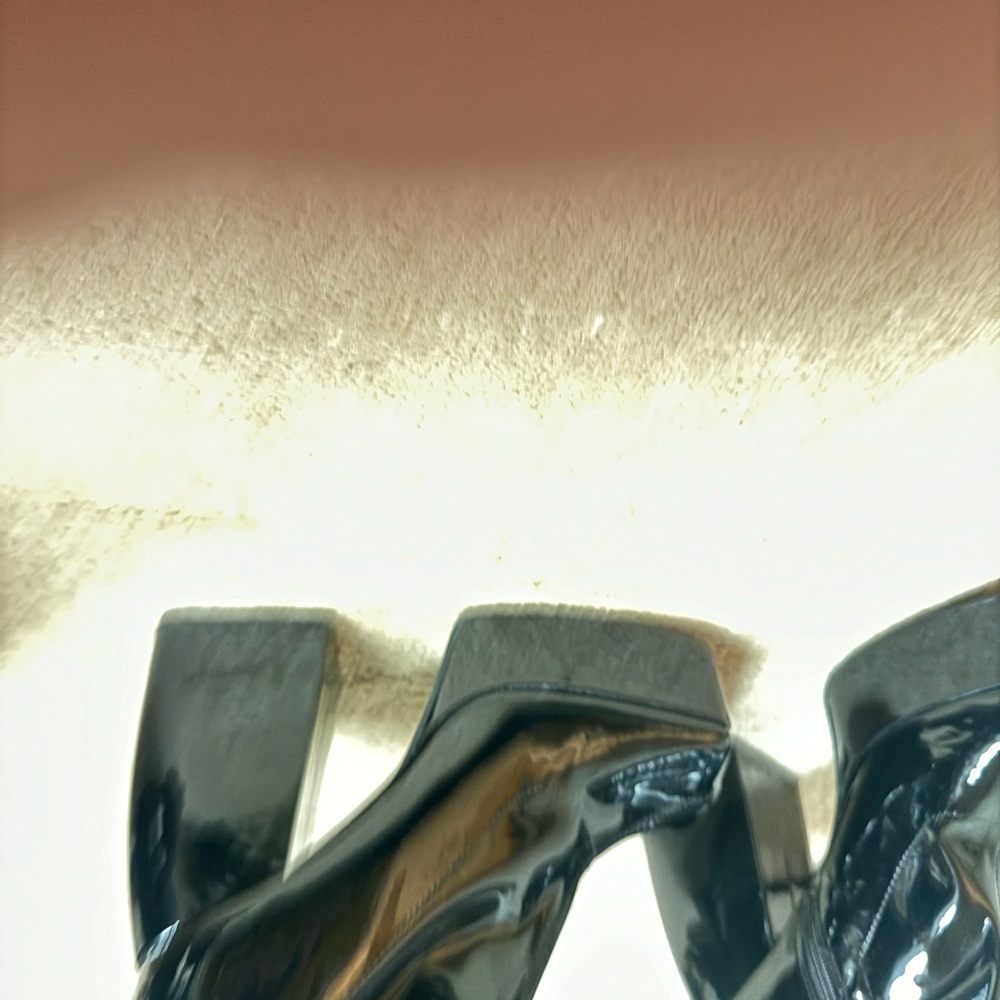 Beautiful platform boots - Picture 4 of 5